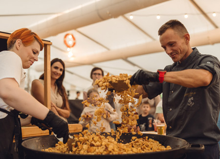 okusna-hrana-in-pijaca-catering_sidro-zbilje-gostisce_prireditveni-prostor-1